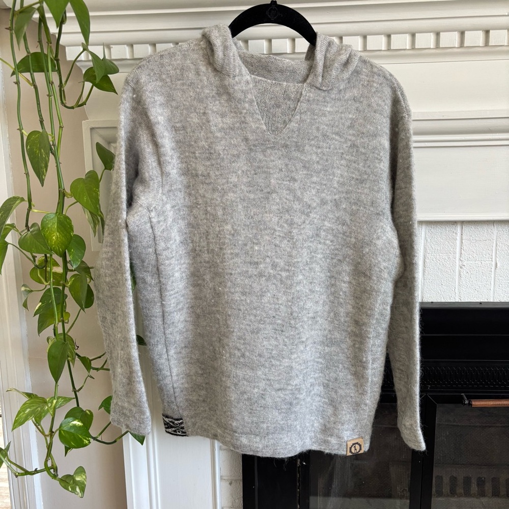 PAKA Baby Alpaca Hooded Sweater XS